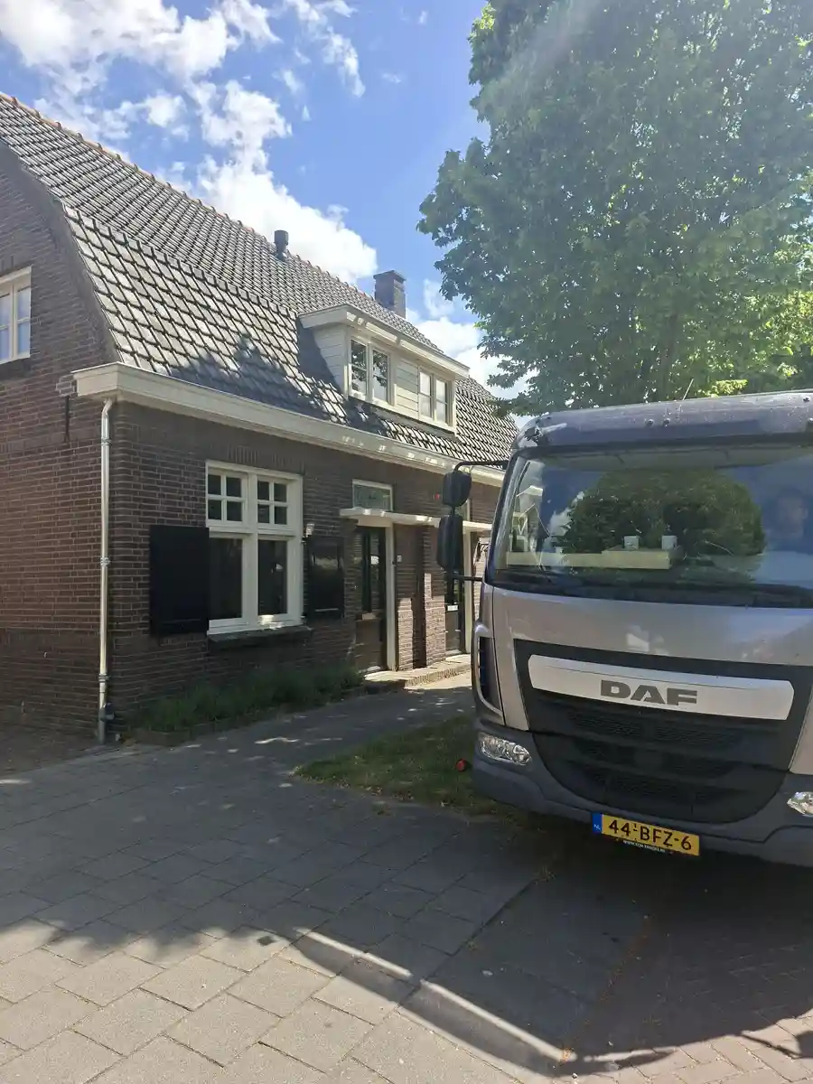 Zinken dakgoot project in Assen
